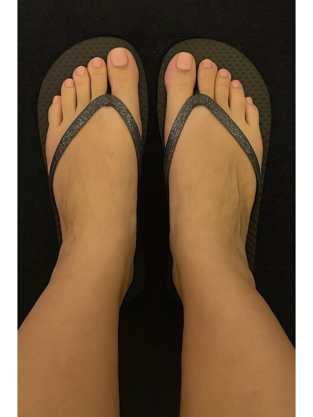 Juncture Women's 5/6 Flip Flops / Glitter Strap - BRAND NEW